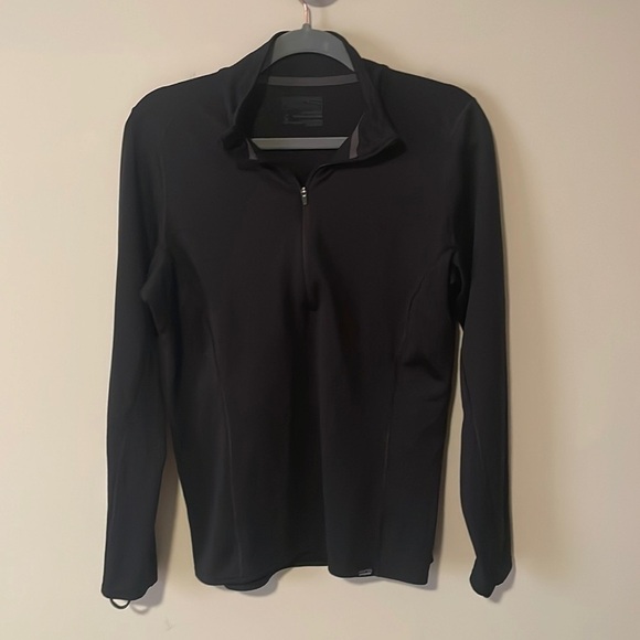 Patagonia Women's Capilene Midweight Zip-Neck black size Medium, thumb hooks - Picture 1 of 9
